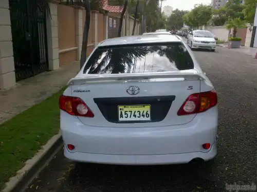 Toyota Corolla S 2010
