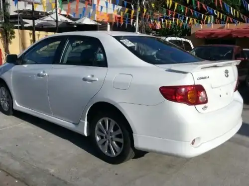 Toyota Corolla S 2010