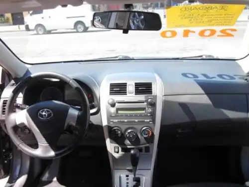 Toyota Corolla S 2010