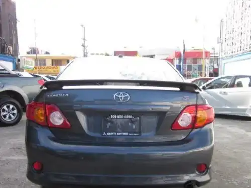 Toyota Corolla S 2010