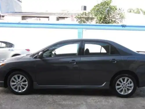 Toyota Corolla S 2010