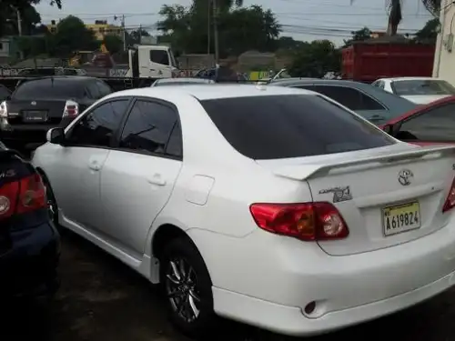 Toyota Corolla S 2010