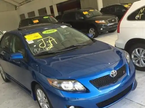 Toyota Corolla S 2010