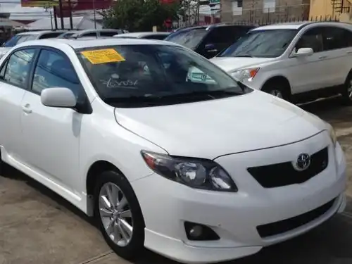 Toyota Corolla S 2010