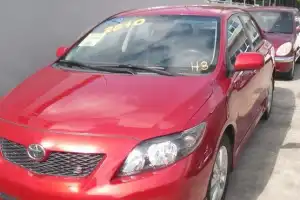 Toyota Corolla S 2010