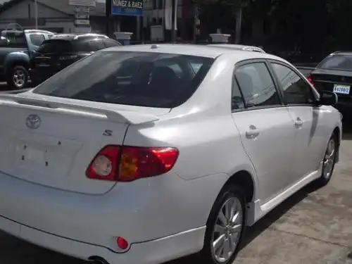 Toyota Corolla S 2010