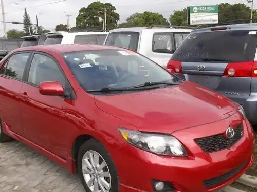 Toyota Corolla S 2010