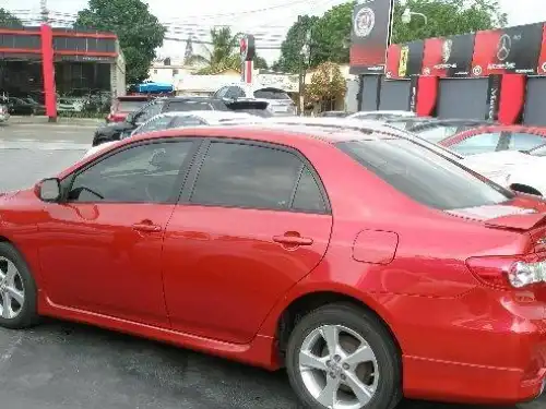 Toyota Corolla S 2011