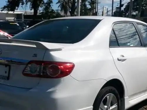 Toyota Corolla S 2013