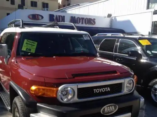 Toyota FJ Cruiser  2011