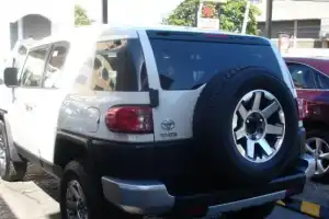 Toyota FJ Cruiser  2014