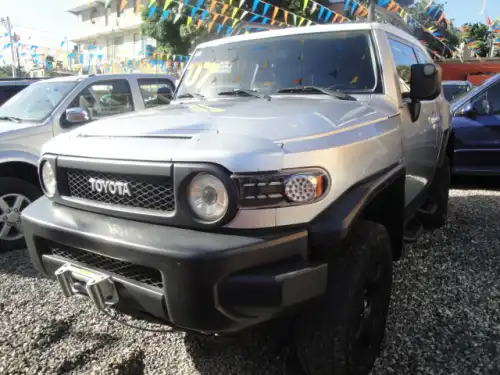 Toyota Fj Cruiser  2007 Gris 4x4
