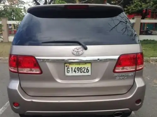 Toyota Fortuner2007