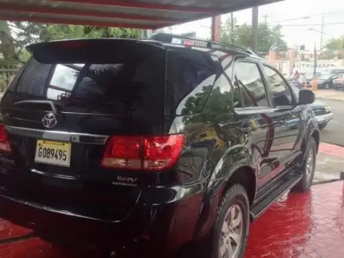 Toyota Fortuner2008