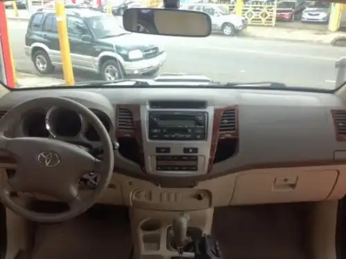 Toyota Fortuner2008