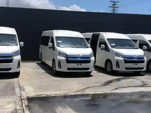 Toyota Hiace GL 20222014Pasajeros Diesel