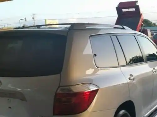 Toyota Highlander  2010