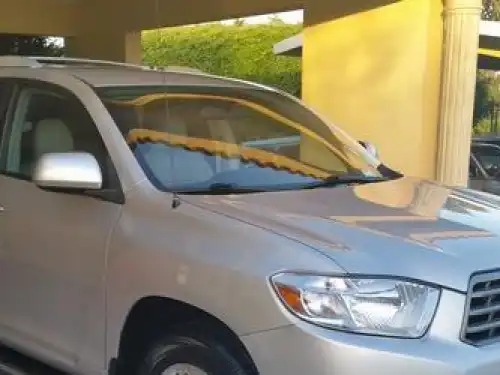 Toyota Highlander  2010