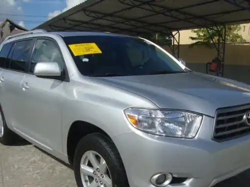 Toyota Highlander  2010