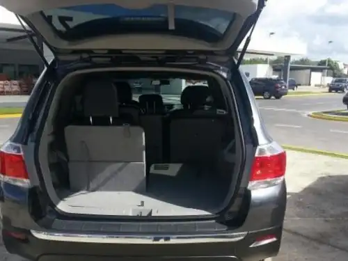 Toyota Highlander  2012