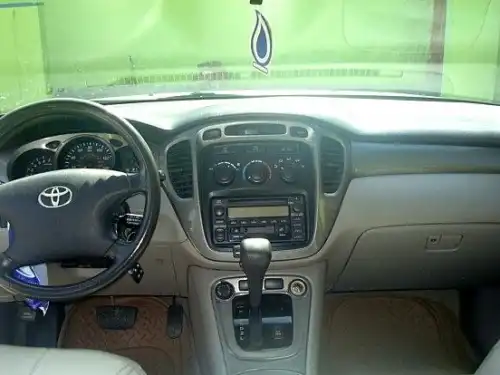 Toyota Highlander 2003