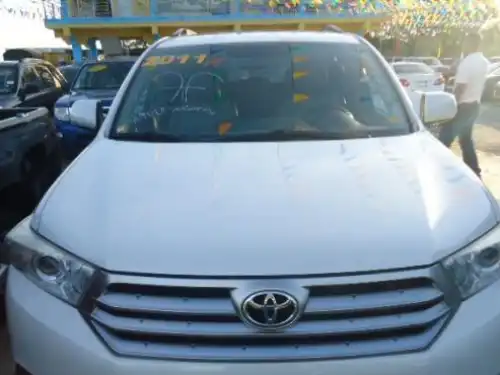 Toyota Highlander Limited 2011