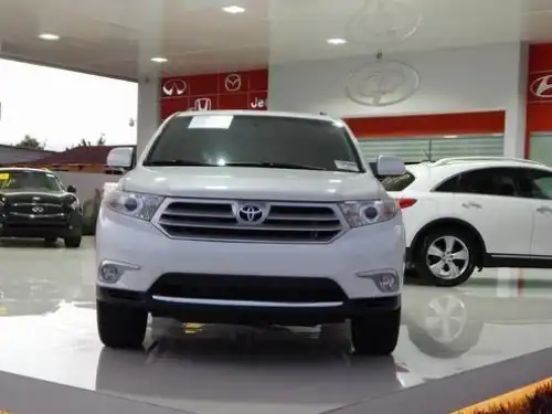 Toyota Highlander Limited 2011
