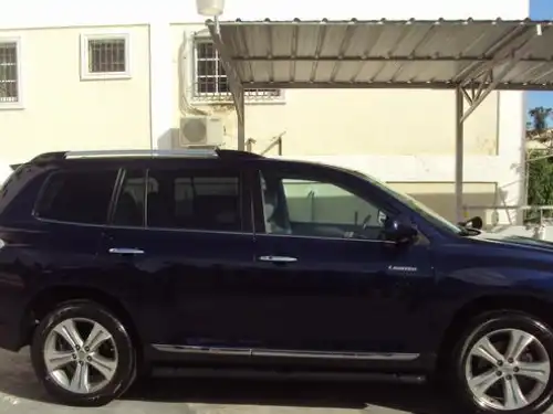 Toyota Highlander Limited 2011