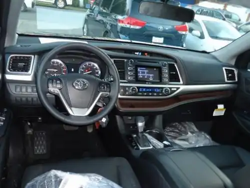 Toyota Highlander Limited 2015