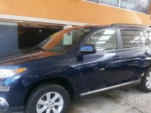 Toyota Highlander Sport 2012