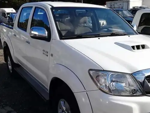 Toyota Hilux  2011