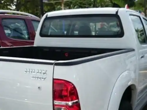 Toyota Hilux  2012