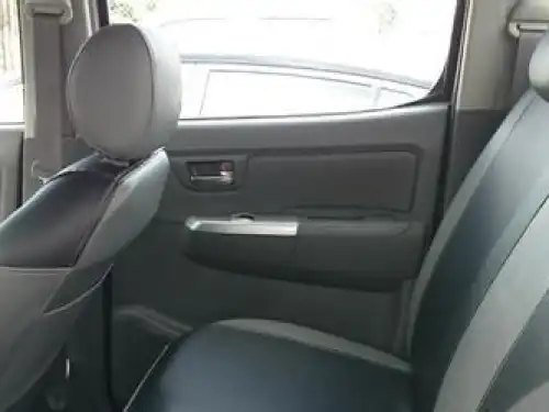 Toyota Hilux  2012