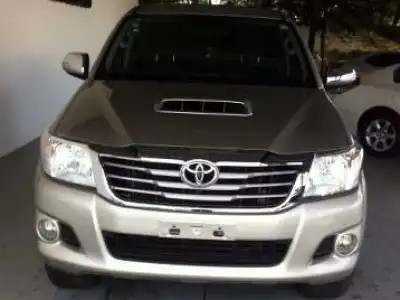 Toyota Hilux  2013