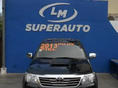 Toyota Hilux  2013