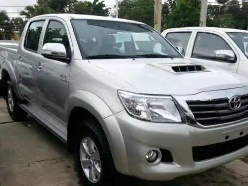 Toyota Hilux  2015