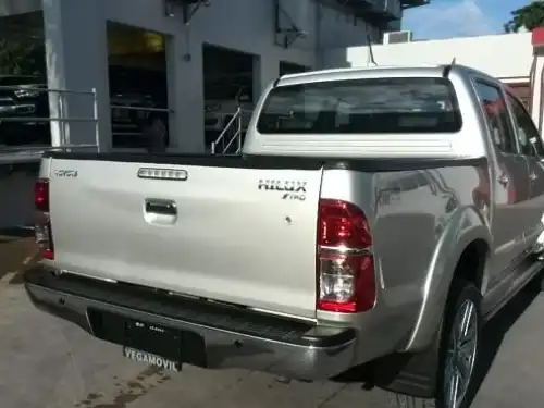 Toyota Hilux  2015