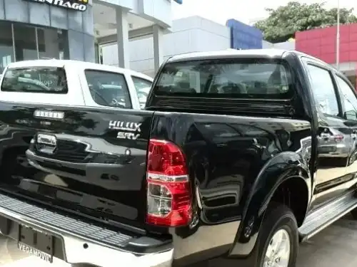 Toyota Hilux  2015