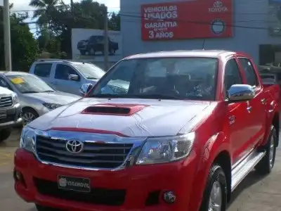 Toyota Hilux  2015