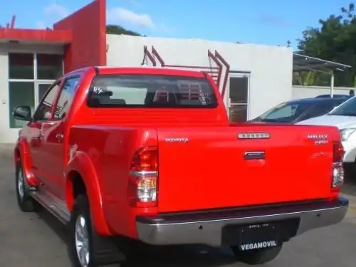 Toyota Hilux  2015
