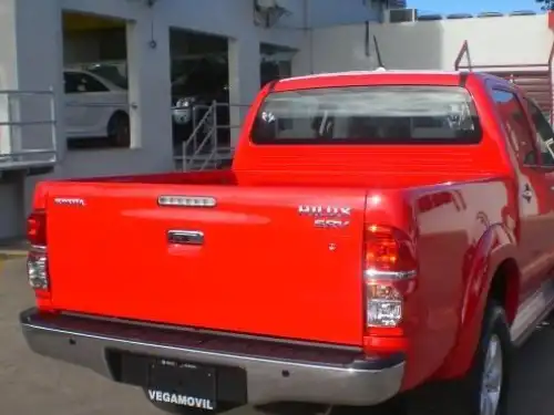 Toyota Hilux  2015