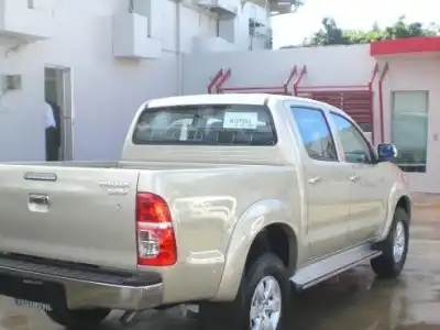 Toyota Hilux  2015