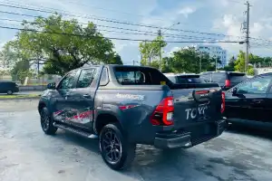 Toyota Hilux 2022 europea precio negociable 