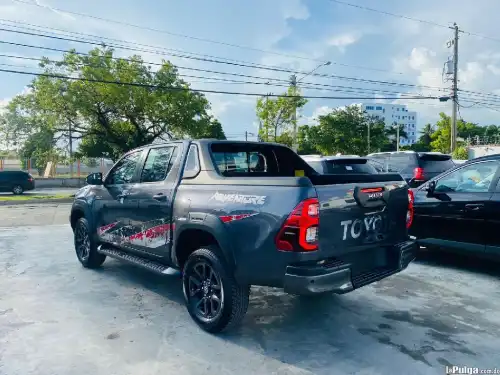 Toyota Hilux 2022 europea precio negociable 