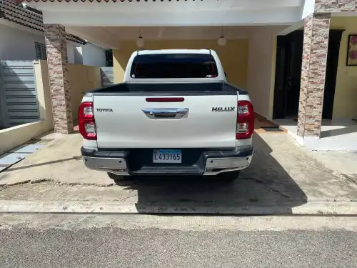 Toyota Hilux 2022
