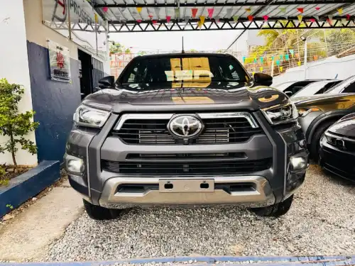 Toyota Hilux 2022