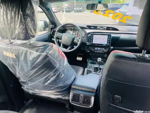 Toyota Hilux 2023 la GR