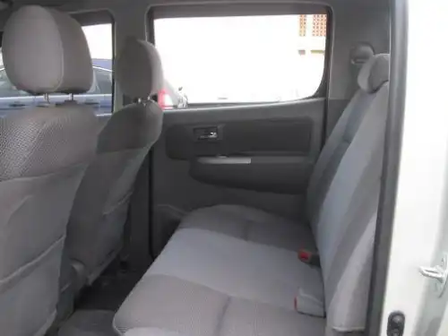 Toyota Hilux SR5 2011