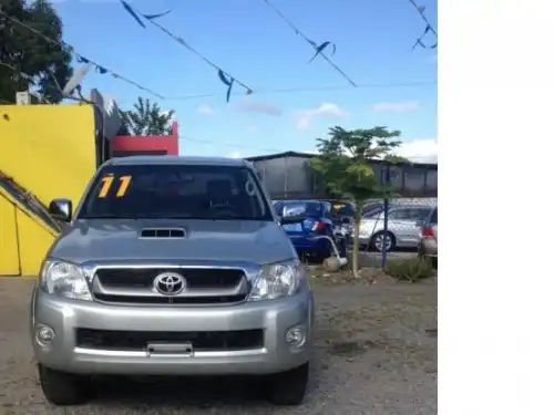Toyota Hilux SRV 2011