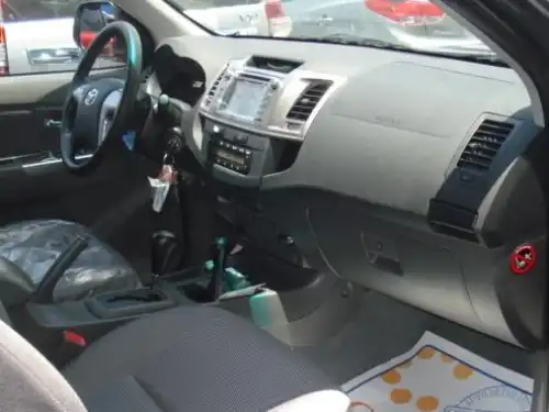 Toyota Hilux SRV 2015